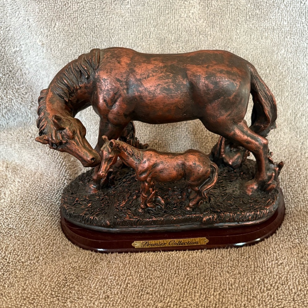 Premier Collection Horse/Foal Bronze Look Resin Statue Western Theme Home Decor